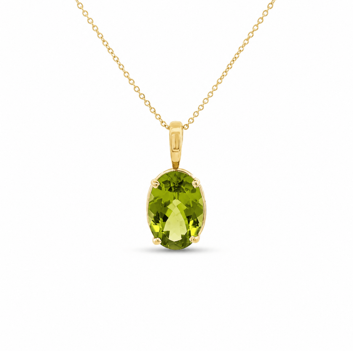 Oval Peridot Pendant in Yellow Gold (230-01474)