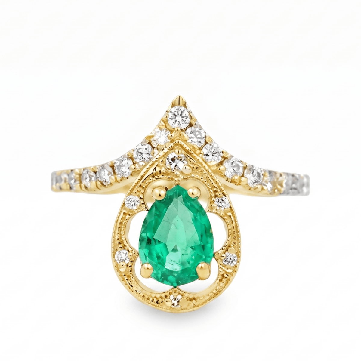 Pear Shape Emerald Yellow Gold Antique Fashion Ring (200 - 01388)