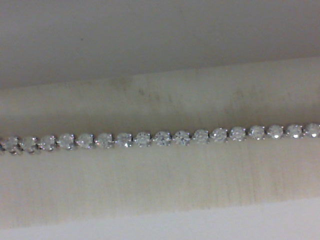 TEMPTATION THREE PRONG Diamond BRACELET in White gold (170-00853)