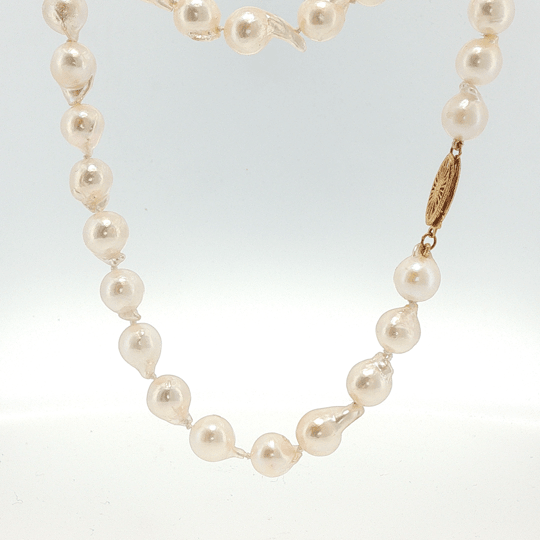 Vardy's Collection Baroque White Pearl Single Strand Bracelet in 14K Yellow Gold