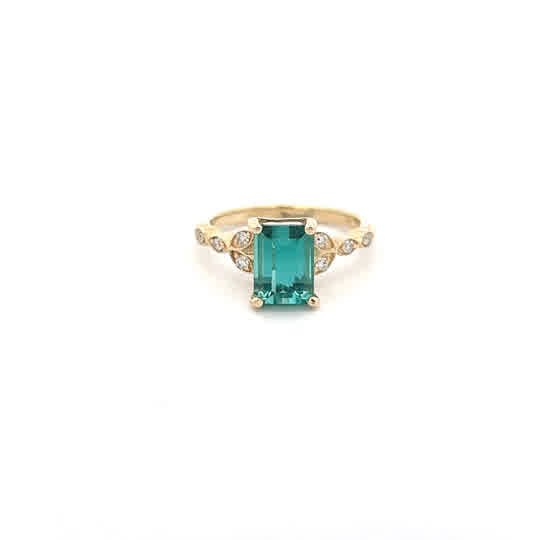 Vardy's Collection Emerald Cut Bluish Green Tourmaline and Round Diamond Fashion Ring in 14K Yellow Gold (2.19ct)