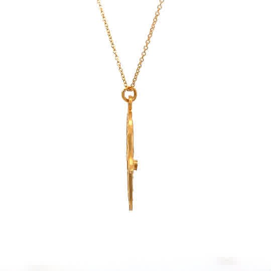 Vardy's Collection Hamsa Pendant in 14K Yellow Gold (0.02ct)