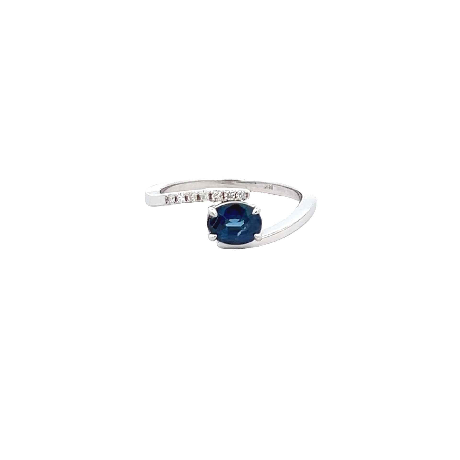 Vardy's Collection Oval Sapphire and Round Diamond Fashion Ring in 14K White Gold (0.95ct)