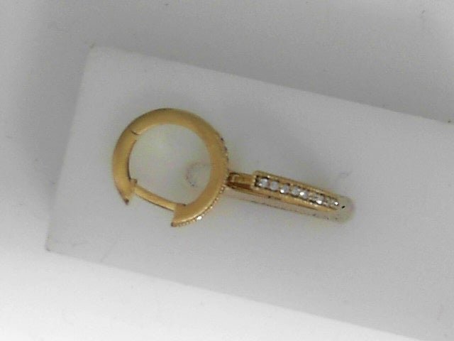 Vardy's Collection Polished Small Hoop Earrings in 14K Yellow Gold (0.11ct)