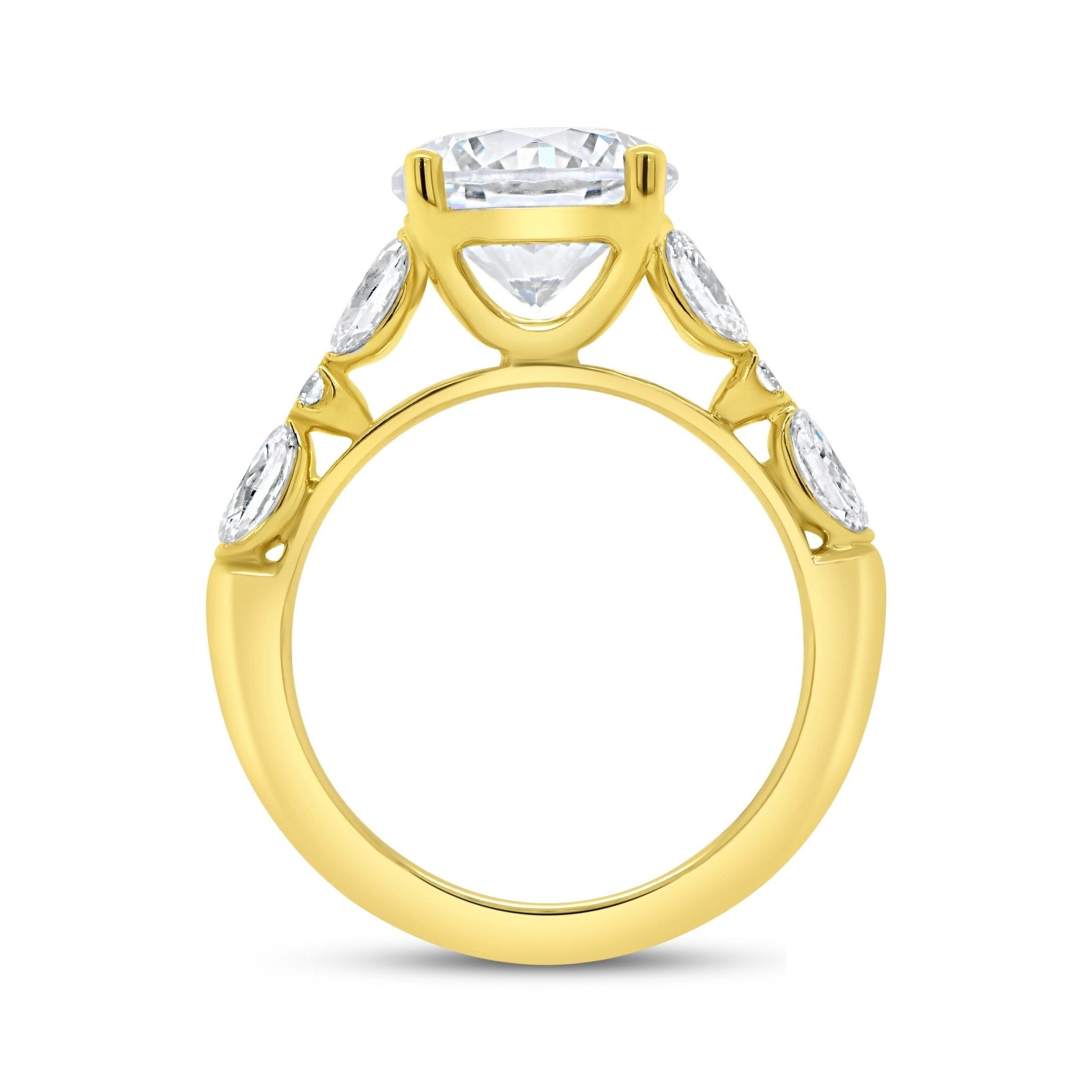 Vardy's Collection Round and Oval Shape Diamond Contemporary Engagement Ring in 18K Gold Plated Sterling Silver (0.93ct)