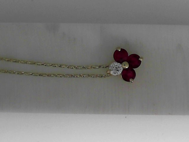 Vardy's Collection Round Diamond and Ruby Cable Link Pendant Necklace in 14K Yellow Gold (1.07ct)