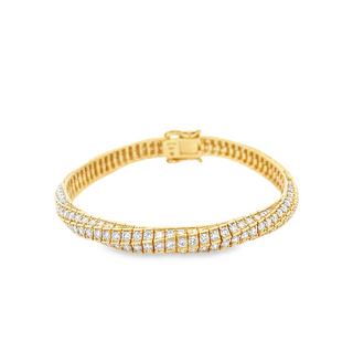 Vardy's Collection Round Diamond Tennis Bracelet in 18K Yellow Gold (5.93ctw)