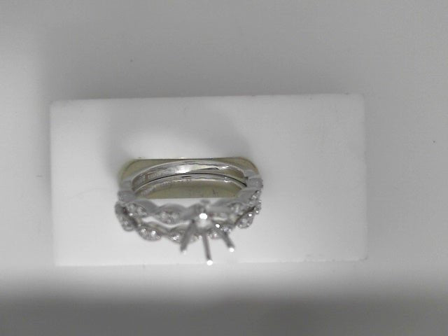 Vardy's Collection Round I/J Si1 Diamond Antique Wedding Set in 14K White Gold (0.30ctw)