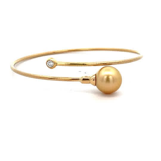 Vardy's Collection South Sea Golden Pearl and Round Diamond Bangle Bracelet in 18K Yellow Gold (0.10ct)