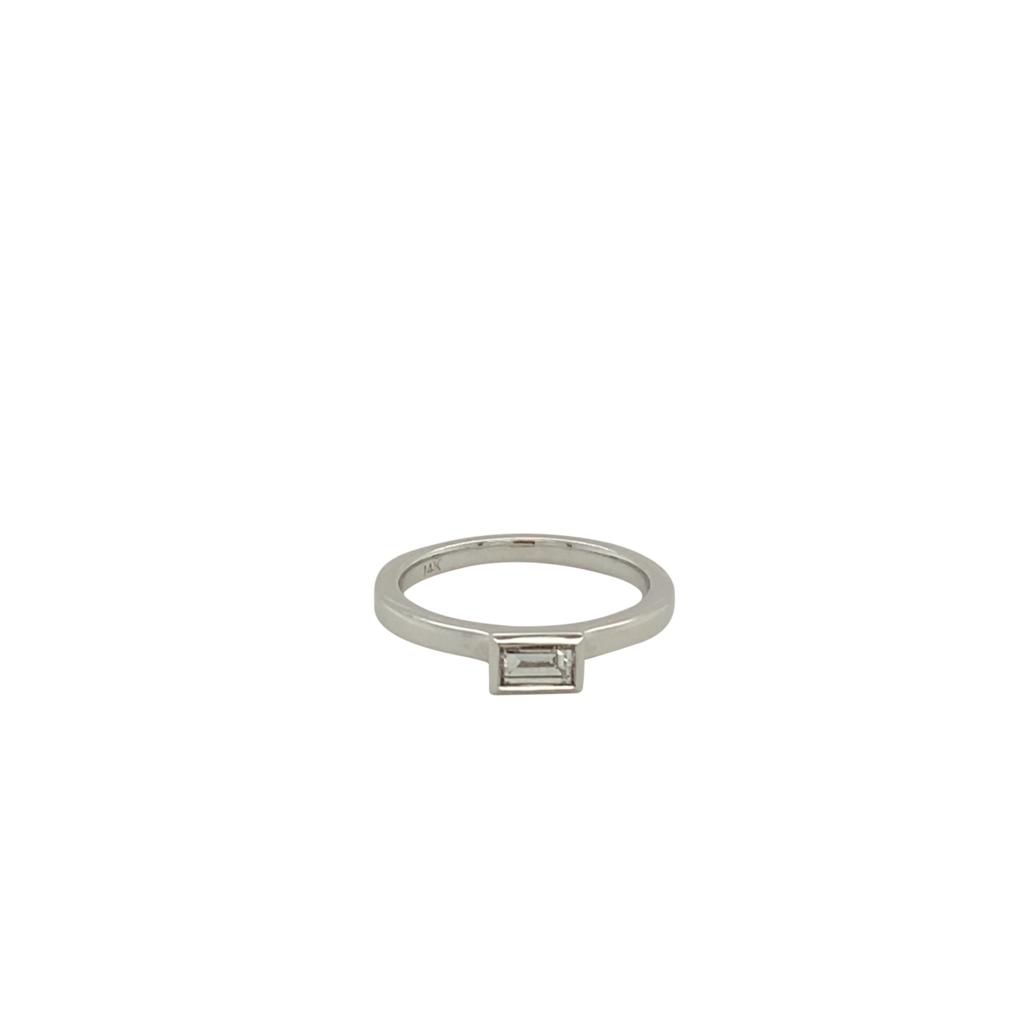 14 Karat White Gold Baguette Diamond Fashion Ring