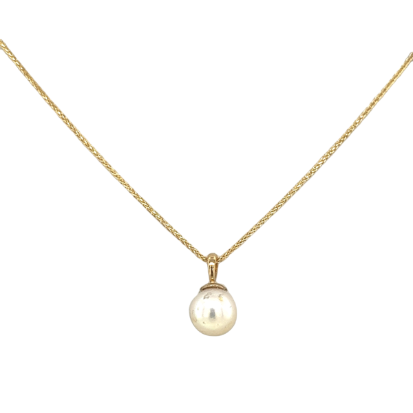 Gold Classic Pearl Pendant